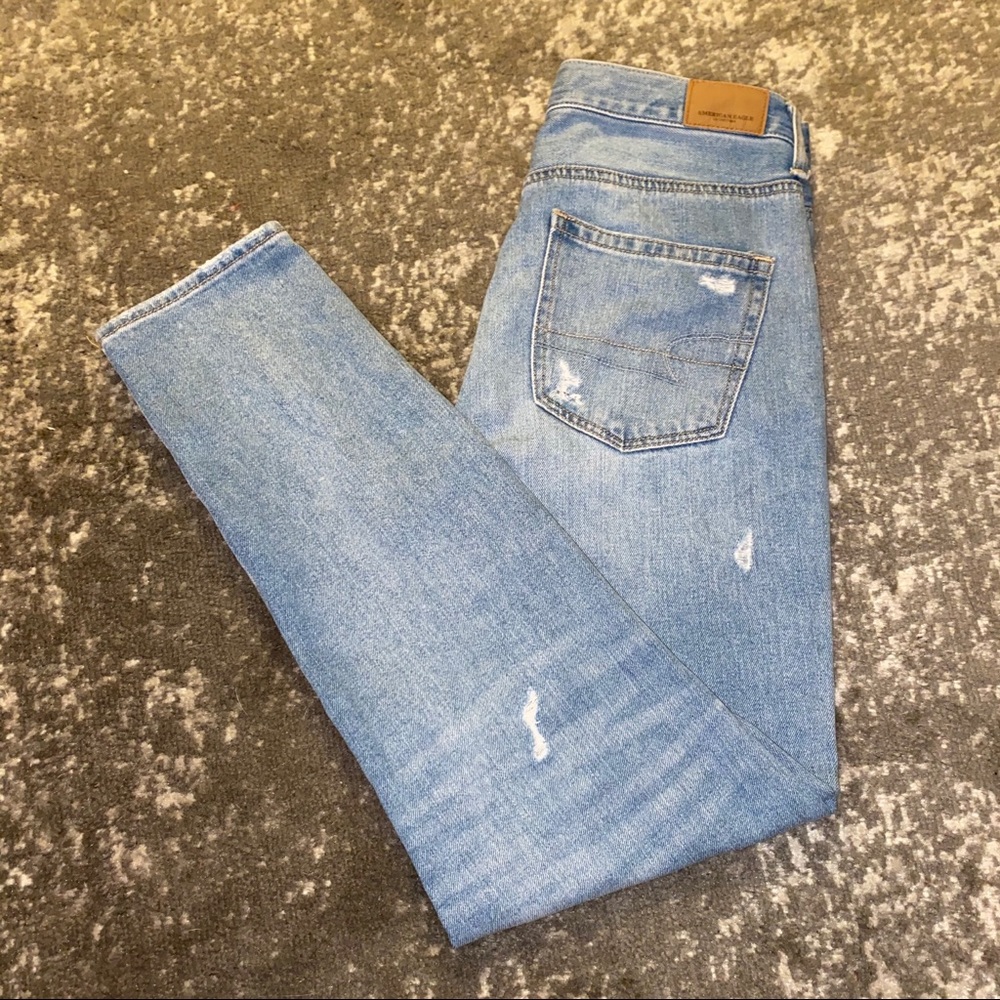 American Eagle Mom Jeans